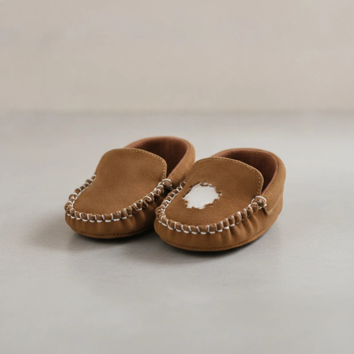 Mocassins bébé en cuir végan - chic et confortables