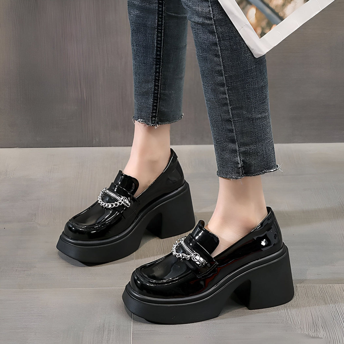 Mocassins Cuir Végan Talons 8cm - Élégance Soignée