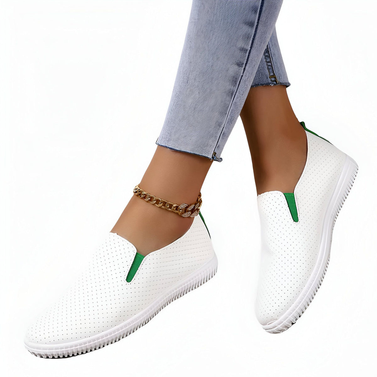 NovaFoot Mocassins Blancs Cuir Végan Perforé Souple