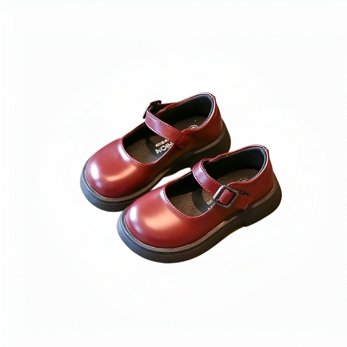 BrandX Mocassins Fille Style Cuir Végan à Bride Scratch