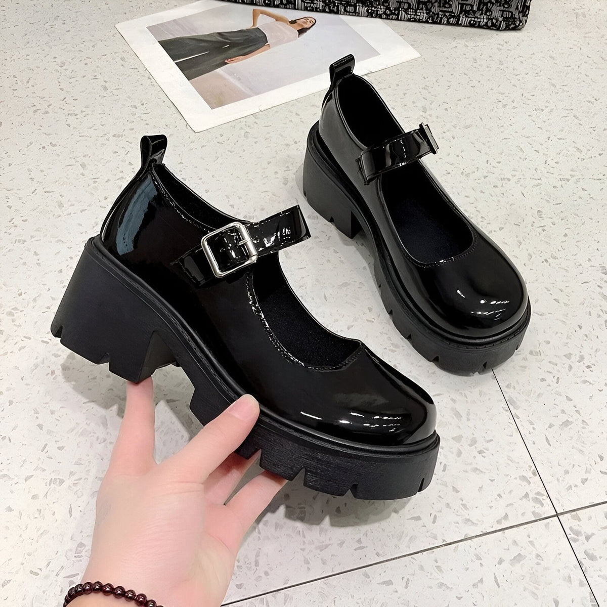 Luxe Mocassins Mary Jane vernis noir semelle épaisse