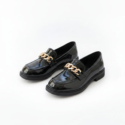 Mocassins Vernis Noir Chaîne Petit Talon - ÉléganceX