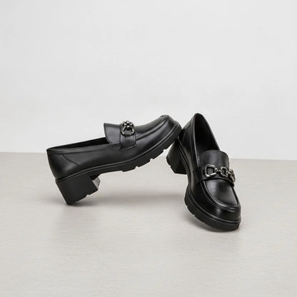 Nova Mocassins Femme Noir Talons Carrés Mors Argentés