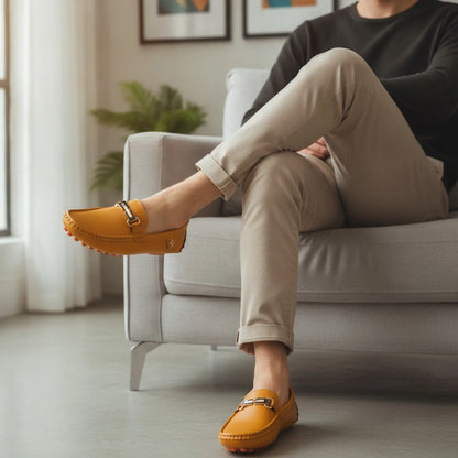 NOVA Mocassins Homme Souples Effet Cuir Boucle Dorée