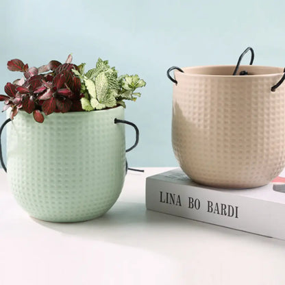 Petit pot de fleur à suspendre