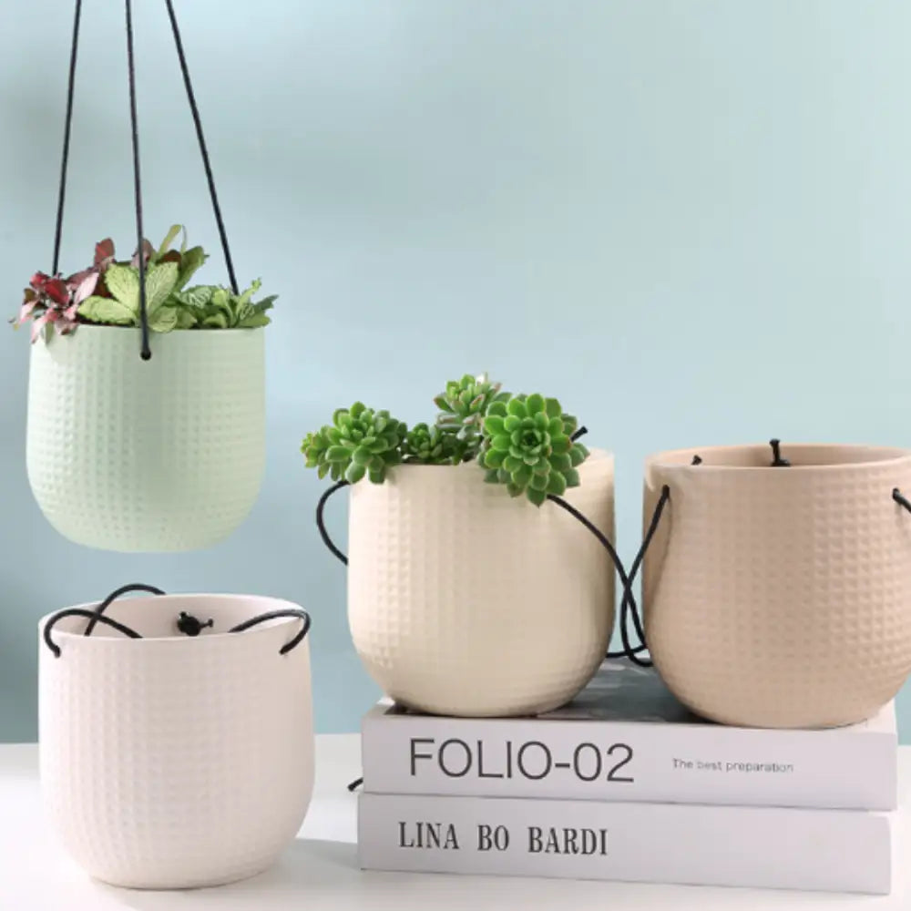 Petit pot de fleur à suspendre