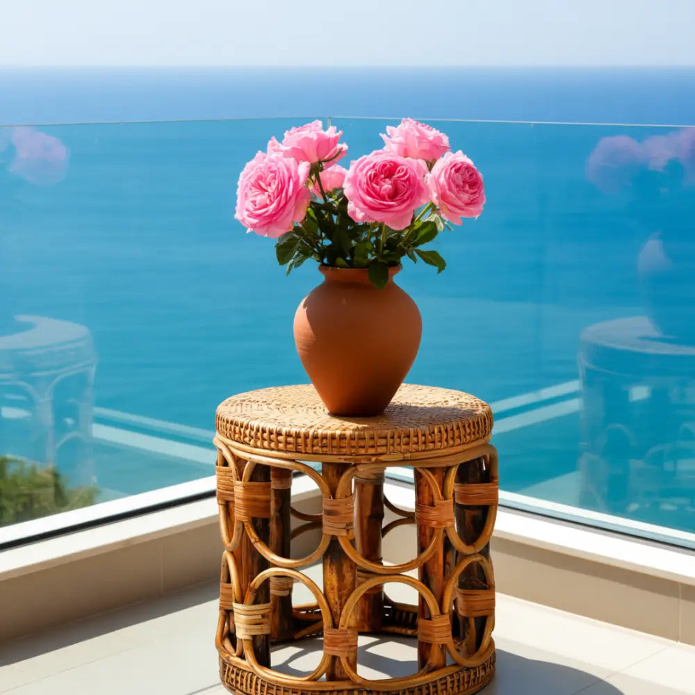 Porte plante en rotin