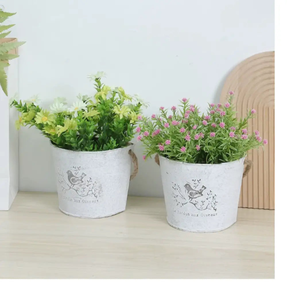 Pot de fleur à suspendre au mur