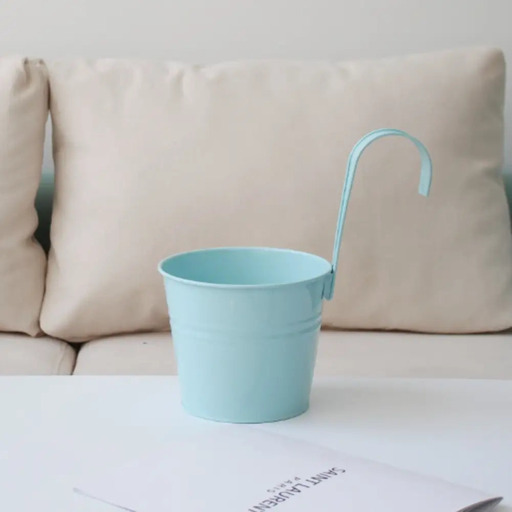 Pot de fleur à suspendre en métal