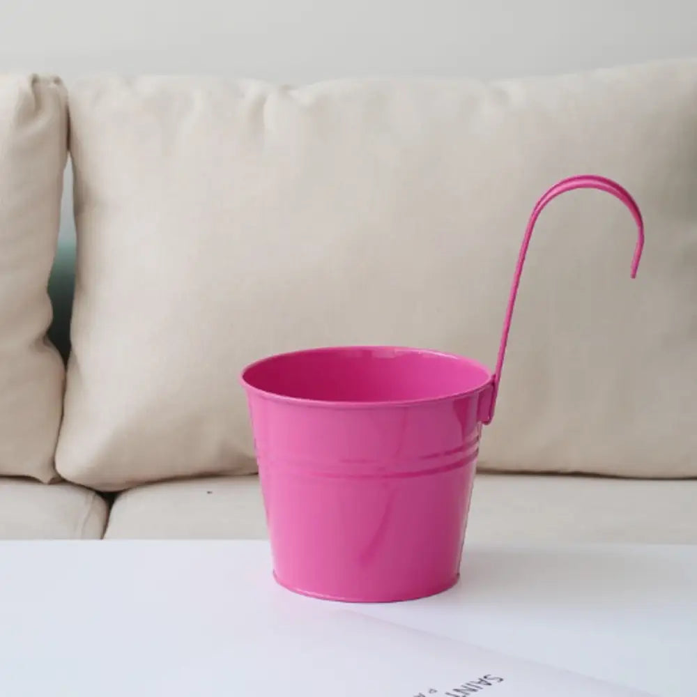 Pot de fleur à suspendre en métal