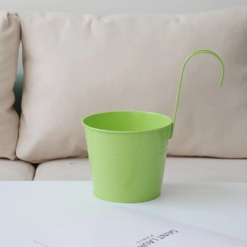 Pot de fleur à suspendre en métal