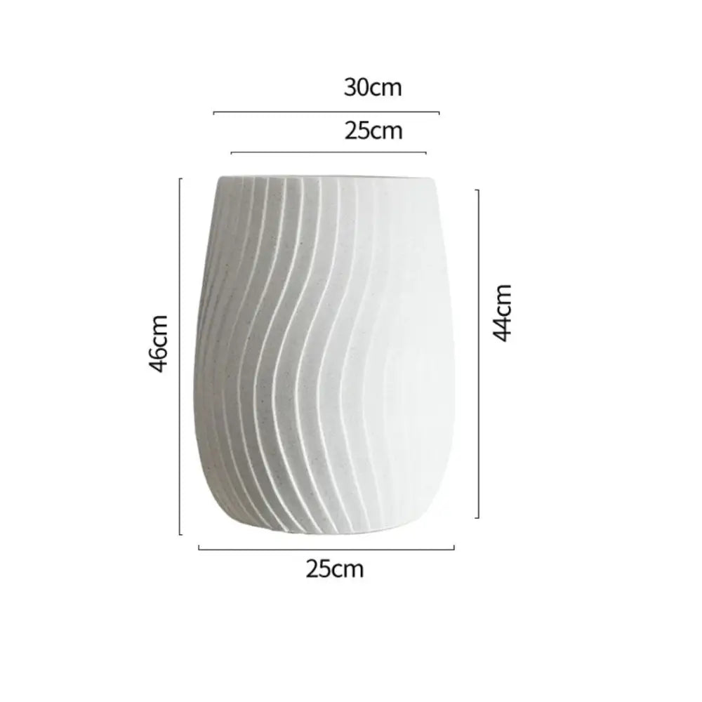 Pot de fleur blanc intérieur