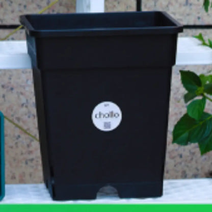 Pot de fleur carré en plastique