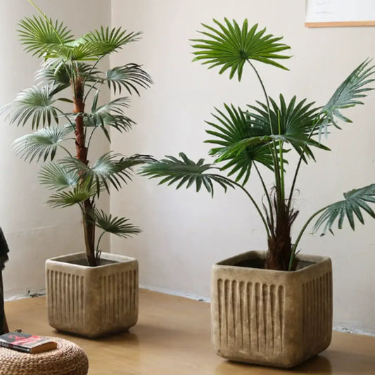 Pot de fleur carré intérieur