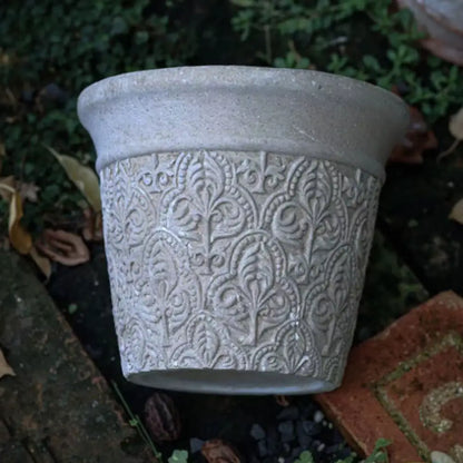 Pot de fleur en terre cuite blanc