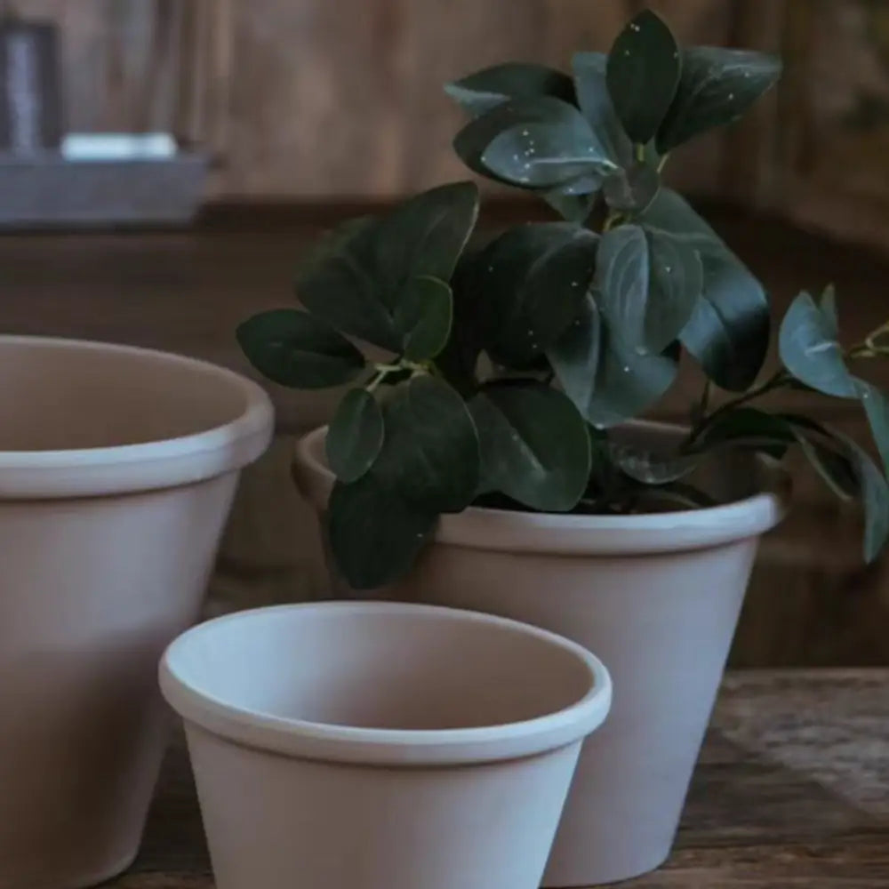 Lot de 12 pot de fleur en terre cuite gris