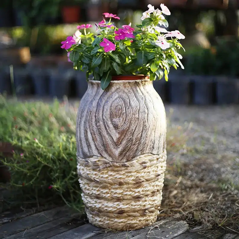 Pot de fleur extérieur design