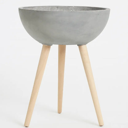 Pot de fleur haut sur pied