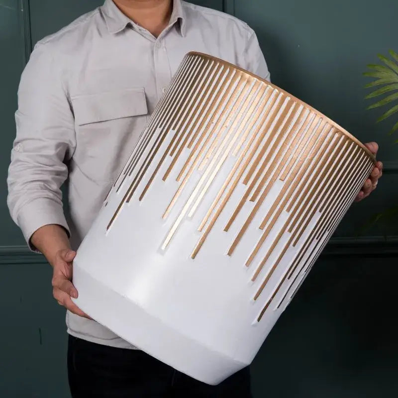 Pot de fleur intérieur haut design