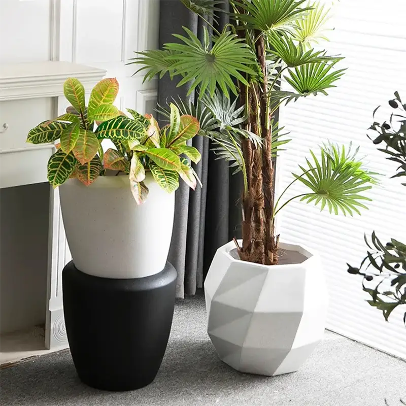 Pot de fleur intérieur original