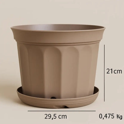 Pot de fleur marron plastique