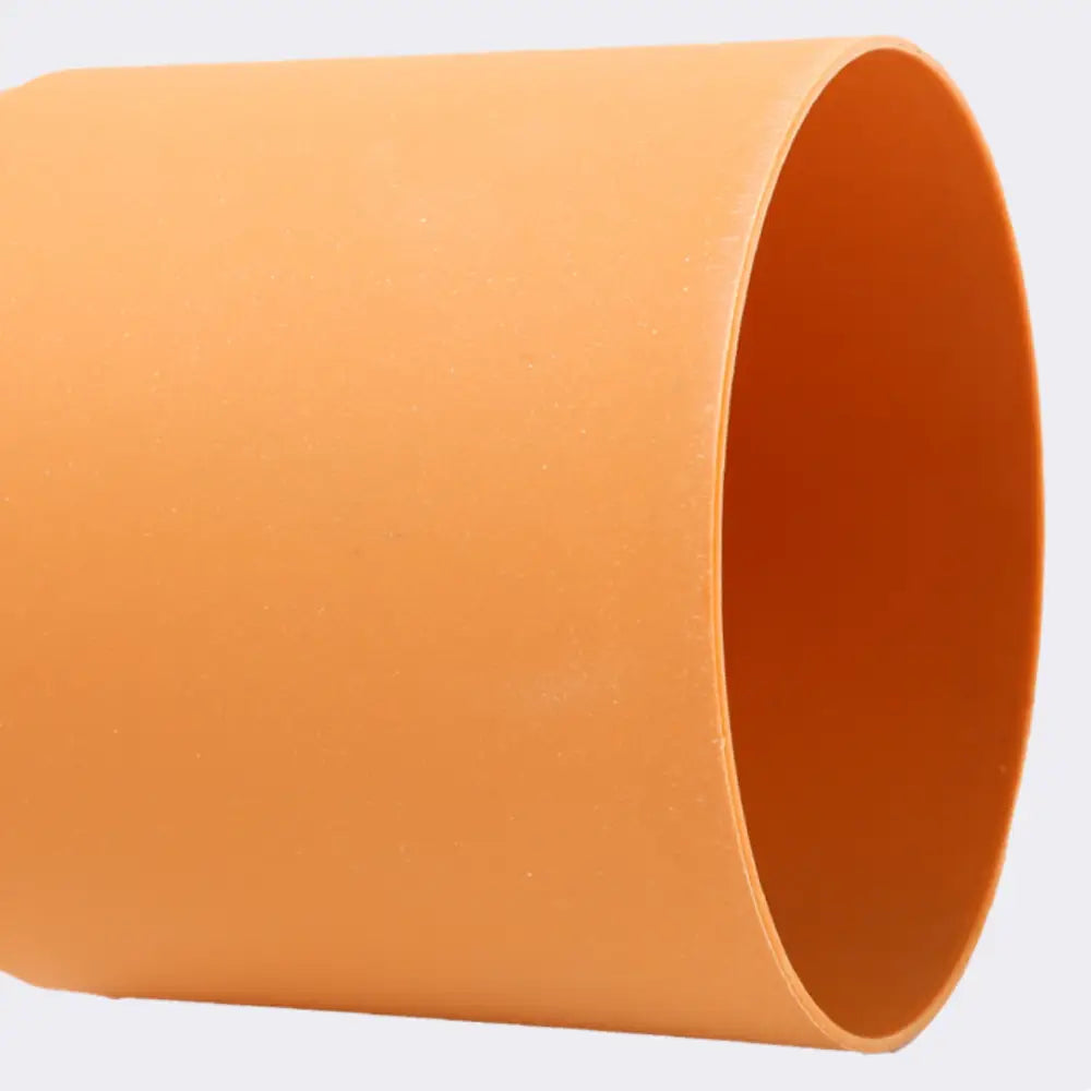 Pot de fleur plastique orange