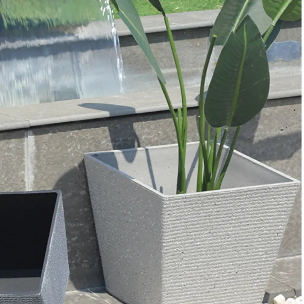 Pot de fleur plastique recyclage