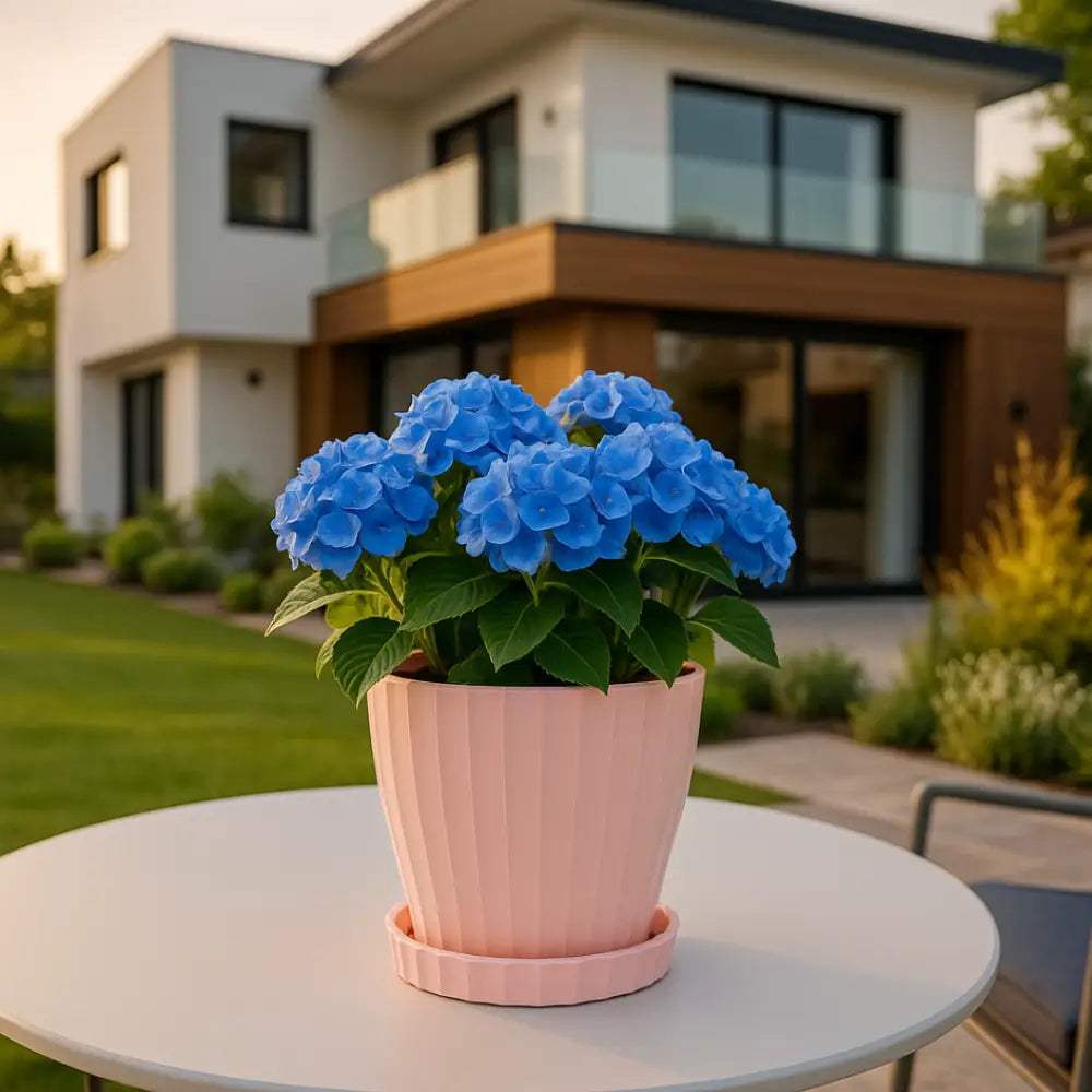 Pot de fleur plastique rose