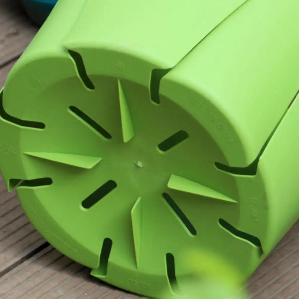 Pot de fleur plastique vert anis