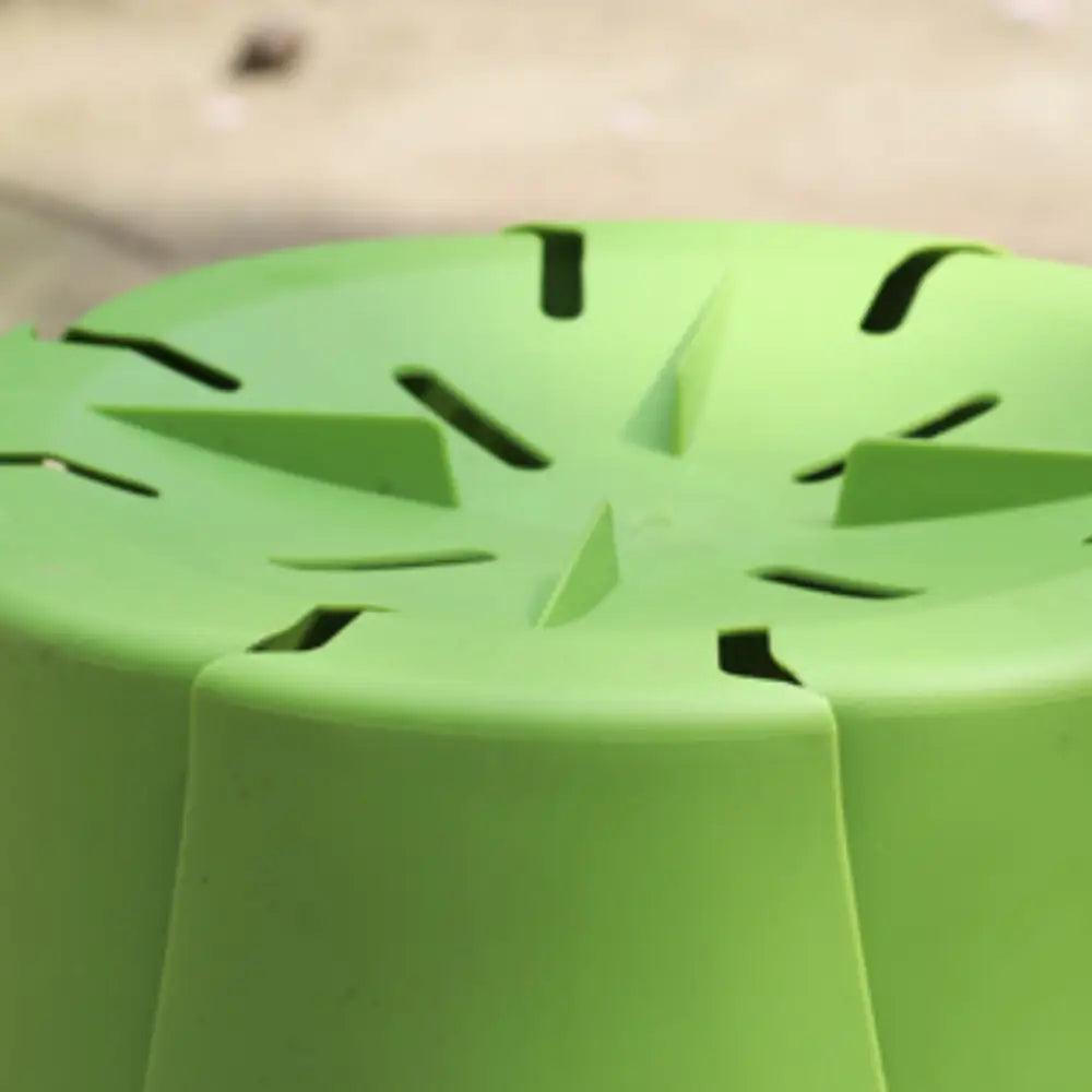 Pot de fleur plastique vert anis