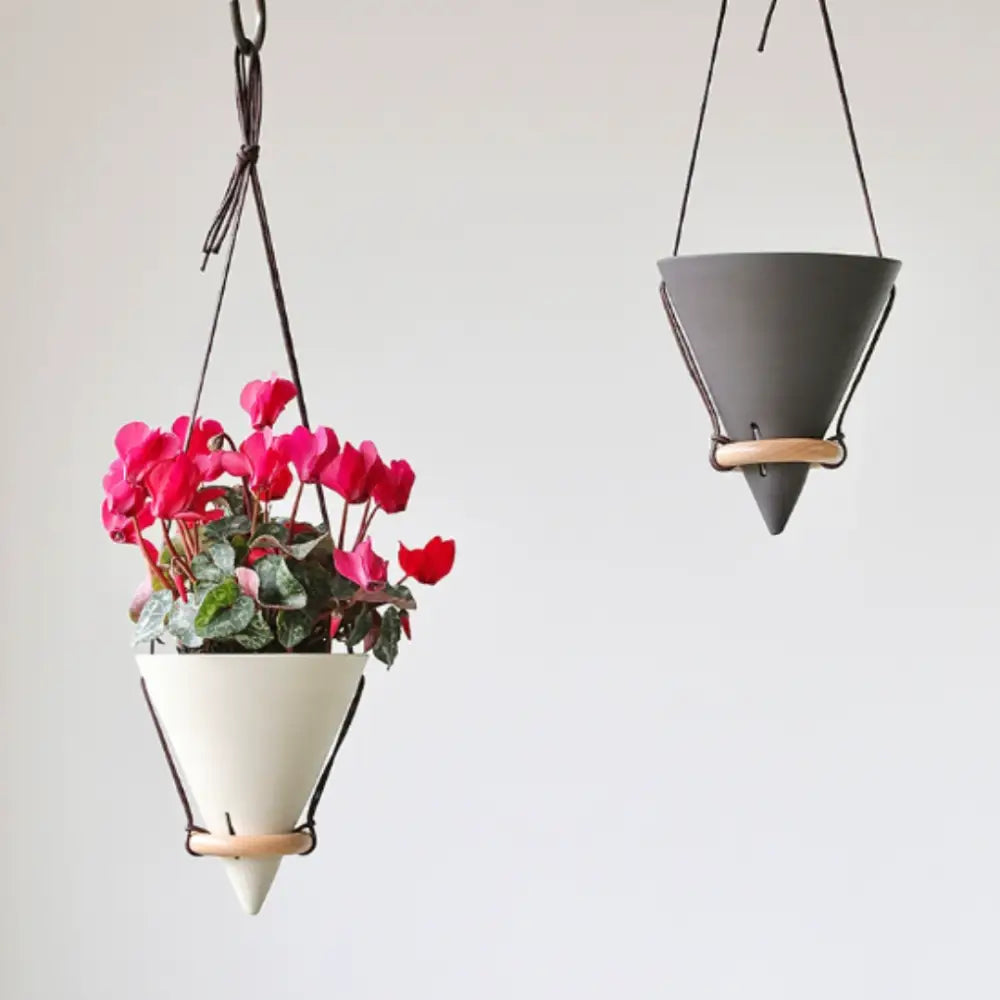 Pot de fleur suspendu design