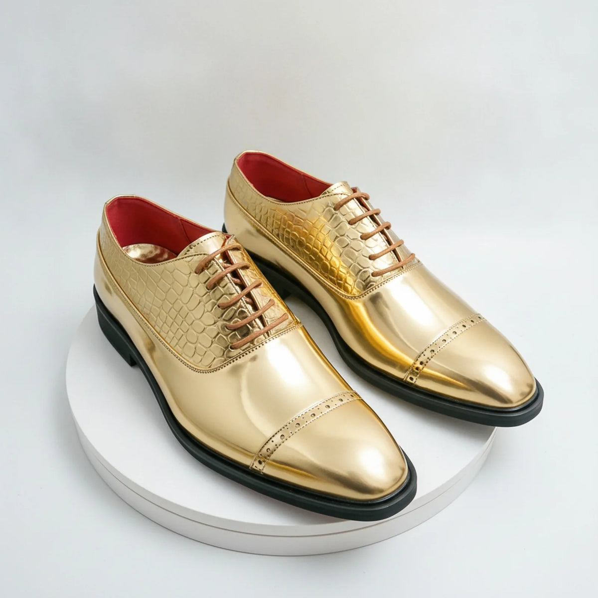 Prestige Mocassins Homme Dorés Style Serpent Distinctif