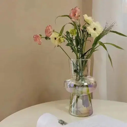 Vase à fleur en verre