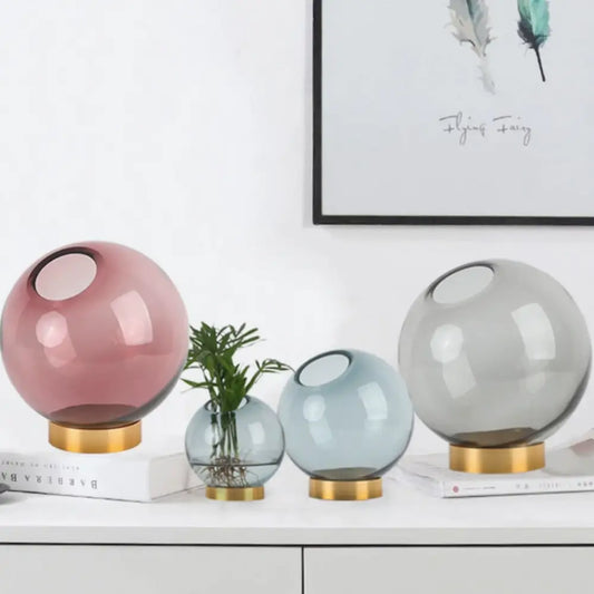 Vase boule en verre