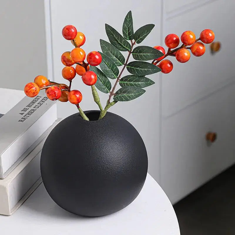 Vase boule noir