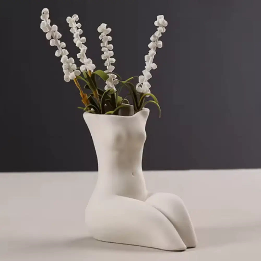 Vase céramique corps femme