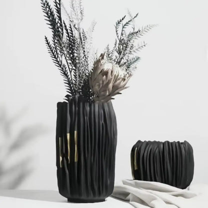 Vase design noir