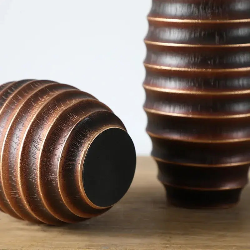 Vase effet bois artisanal