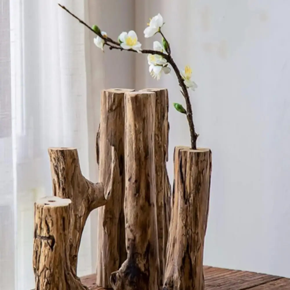 Vase en bois brut