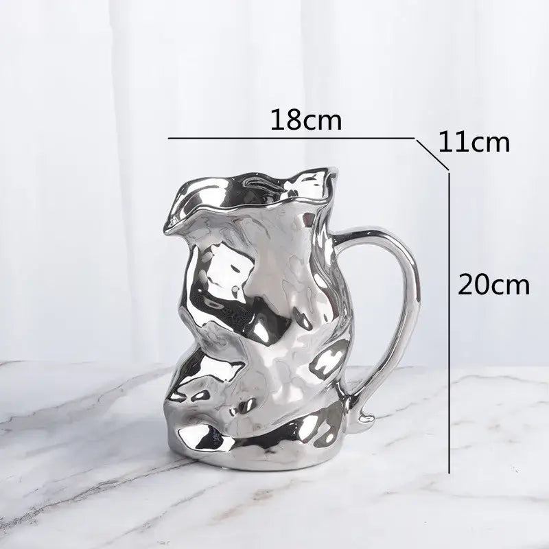 Vase en forme de cruche