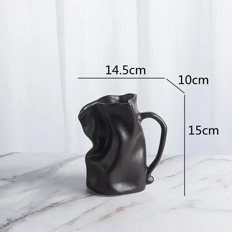 Vase en forme de cruche