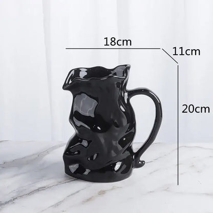 Vase en forme de cruche