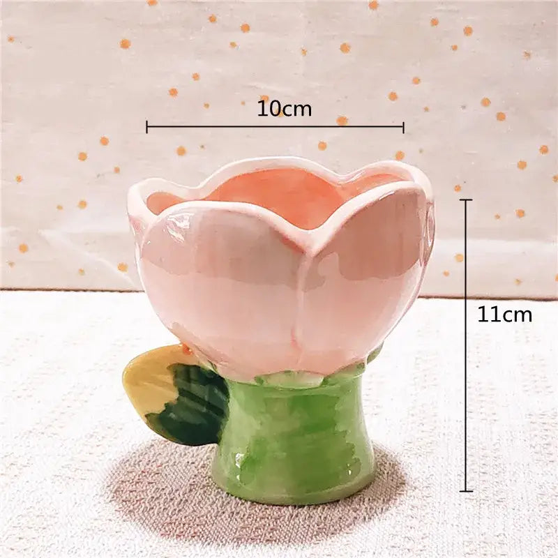 Vase en forme de fleur