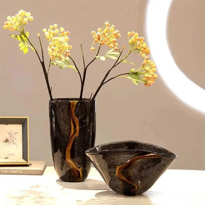 Vase en verre noir art deco