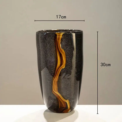 Vase en verre noir art deco