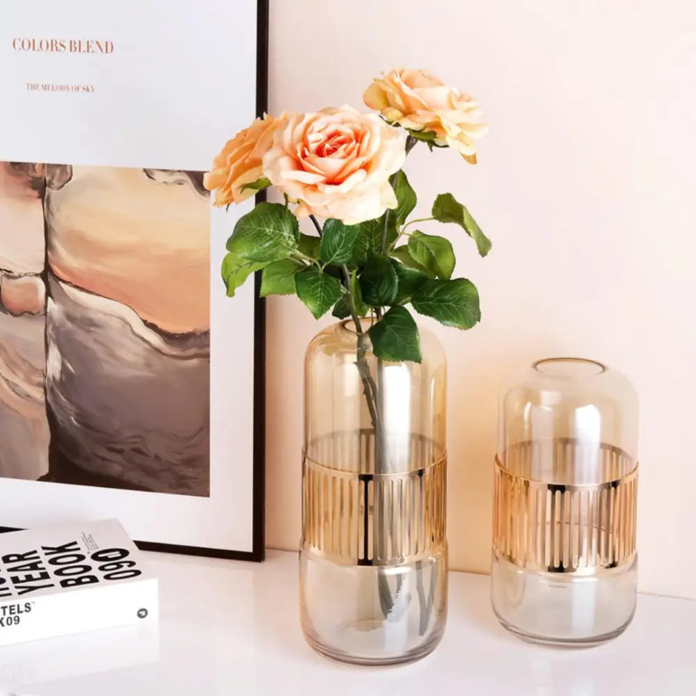 Vase en verre transparent