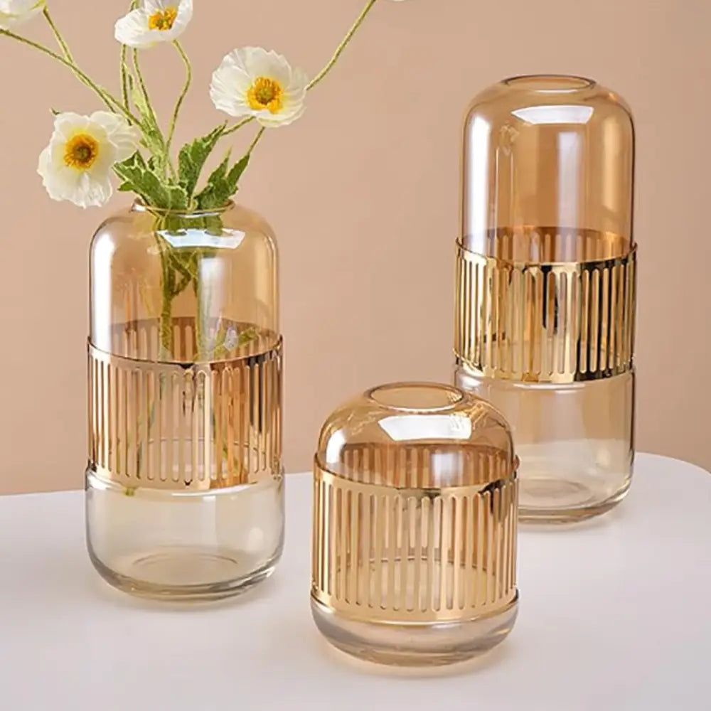 Vase en verre transparent
