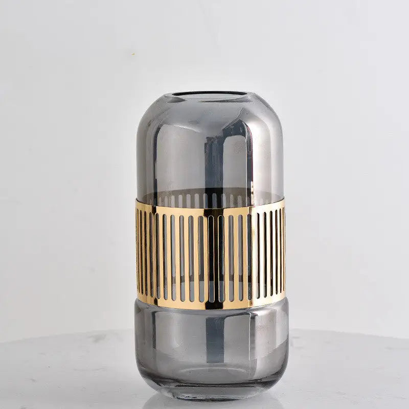 Vase en verre transparent