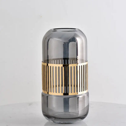 Vase en verre transparent