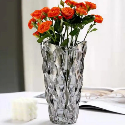 Vase en verre transparent vintage